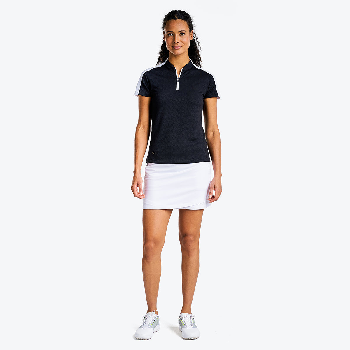 Umber Short Sleeve Mock Black