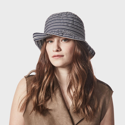 Brizo Cloche en Tissue Beige
