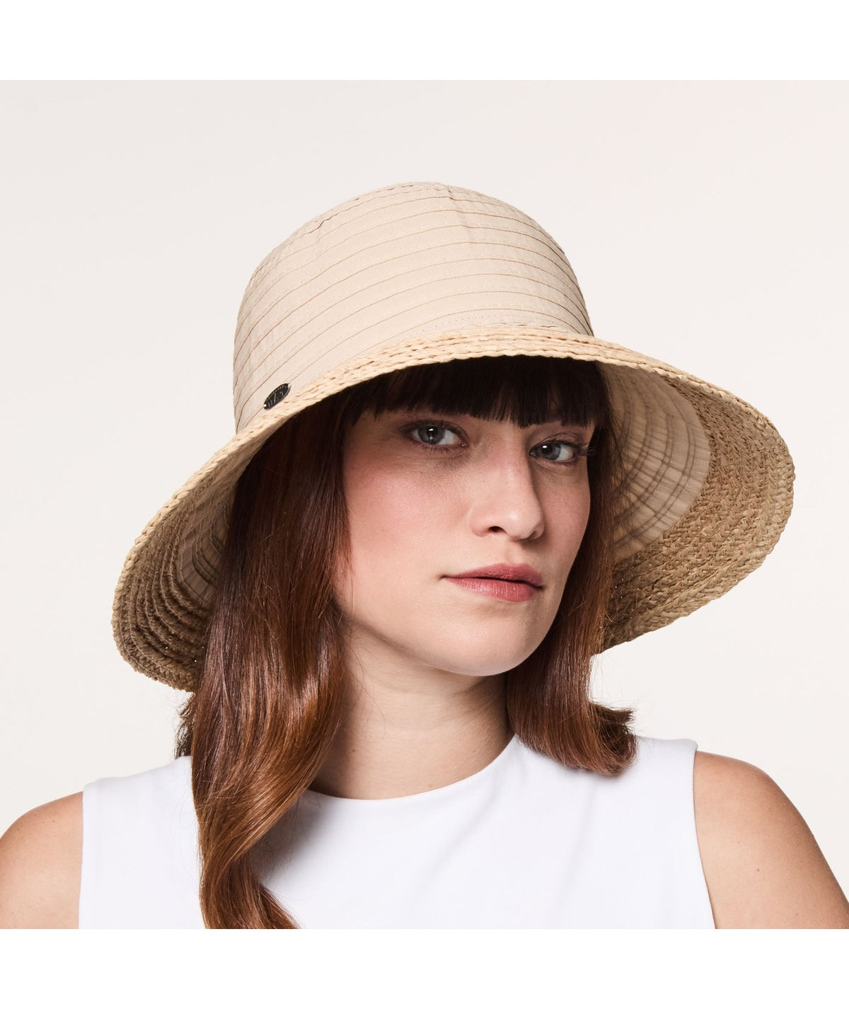  Cally - Cloche en rubans avec paille de raphia beige