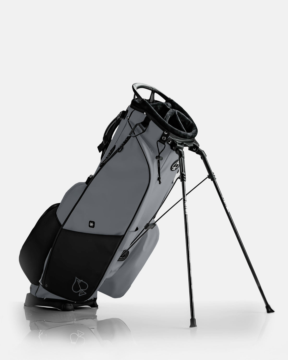 Player Preferred™ Golf Bag in Flat Ash color, featuring multiple pockets and a durable design, perfect for golfers.