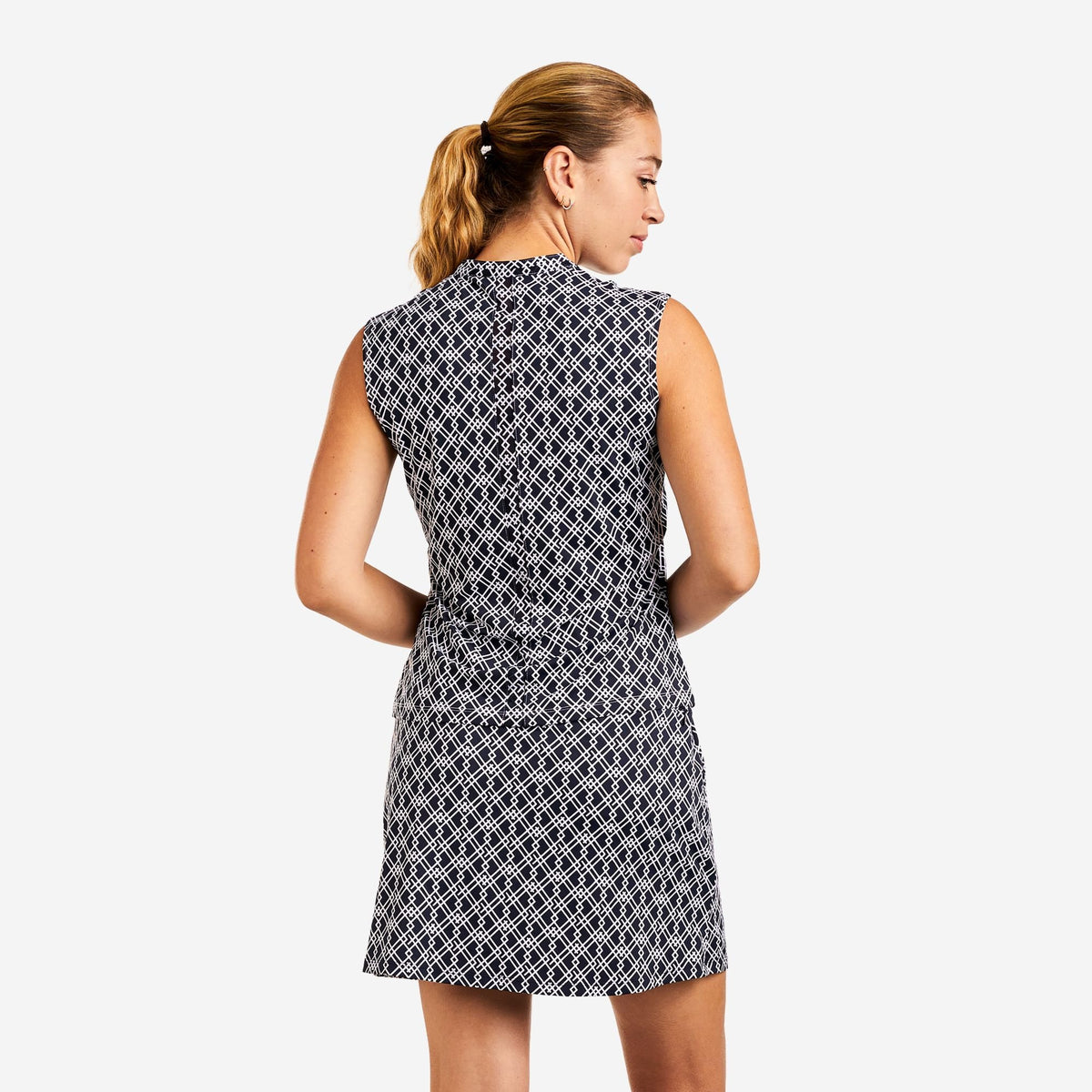 Linnea Mock Navy White